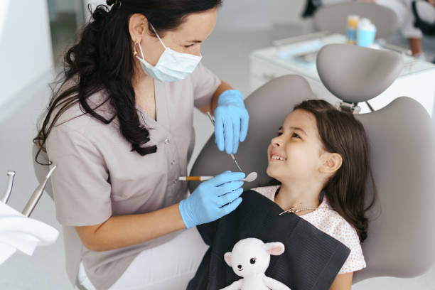 Best Emergency Dental Care  in Falling Waters, WV